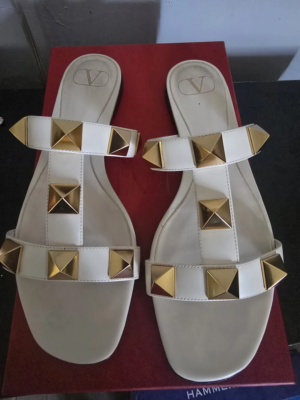 Valentino White Leather Slide Sandals with Gold Pyramid Studs - Picture 1 of 6